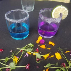 Blue chai flowers change colour from blue to purple, when an acid like limes are added.